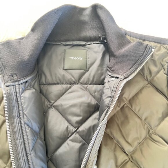 Theory Quilted Coat - Picture 8 of 10